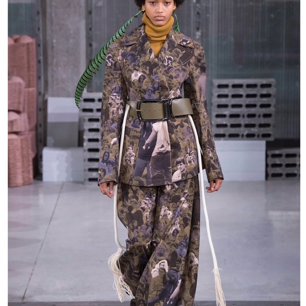 Marni FW18 runway Woodstock Double Breasted Short Coat